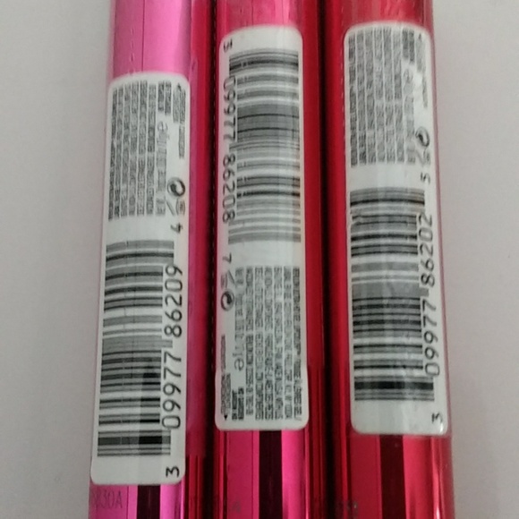 Revlon Ultra HD Gel Lipcolor - Picture 8 of 9